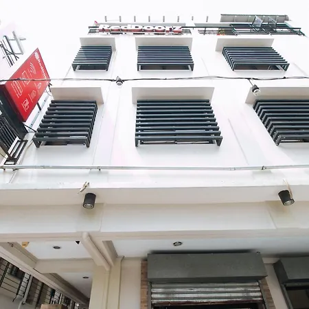 Hotel RedDoorz near Pasay Taft